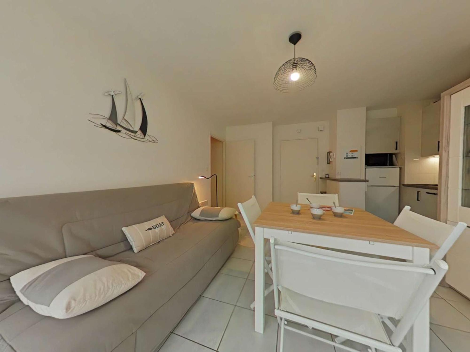 Appartement 2 Pieces Avec Parking Prive, Proche Plage Et Commerces, Saint-Gilles-Croix-De-Vie - Fr-1-224-783 Exterior foto